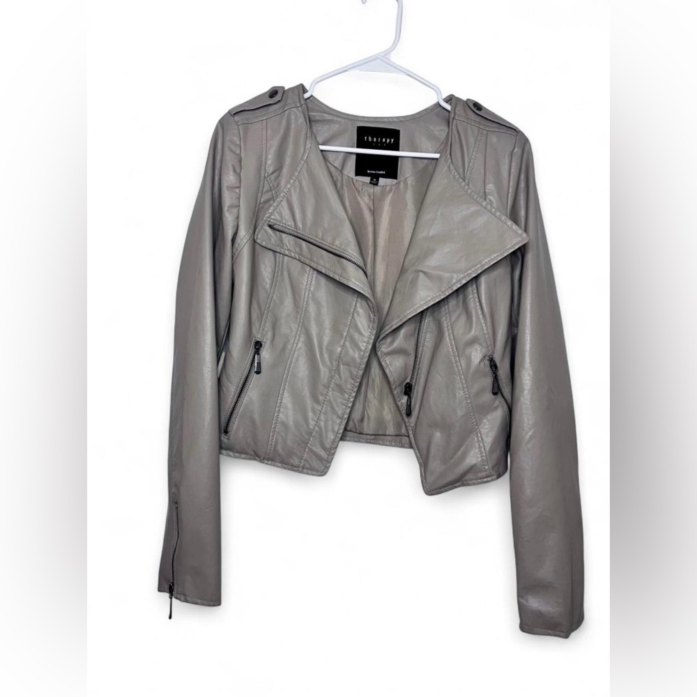 Therapy Beige Faux Leather Jacket for Women size Medium - Picture 8 of 8